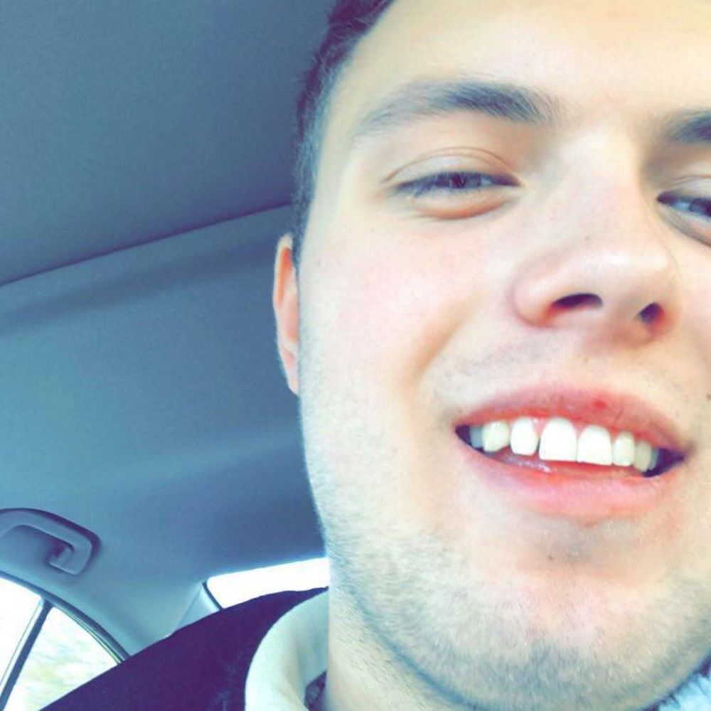Meet your Posher, Zach